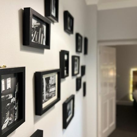 Glasgow 2 Bedroom Apartment ภายนอก รูปภาพ