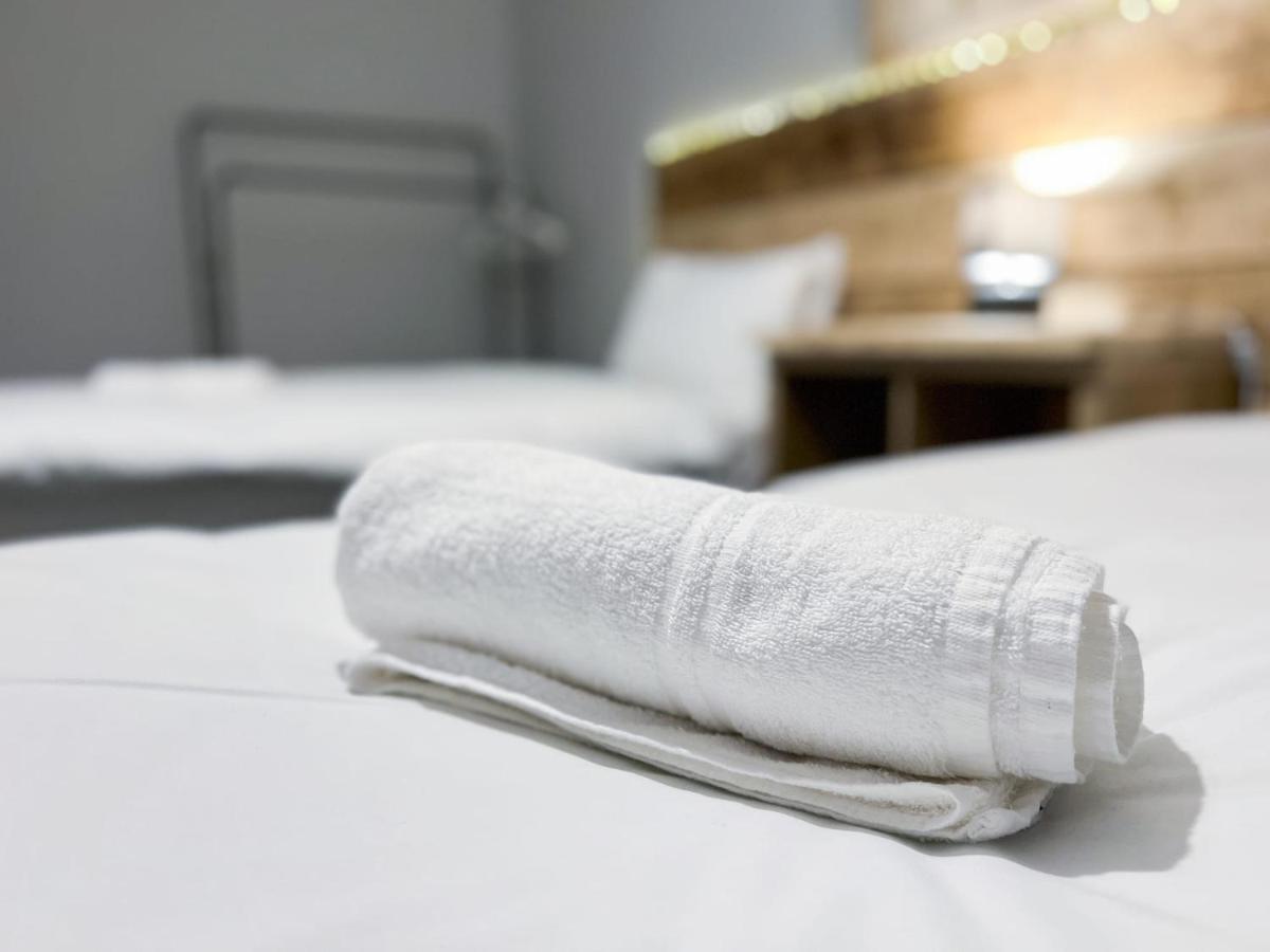 Glasgow 2 Bedroom Apartment ภายนอก รูปภาพ
